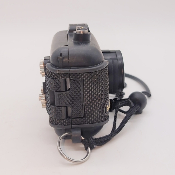Sealife DC600 Black and Gold Dive Camera Housing NO CAMERA - Picture 5 of 8